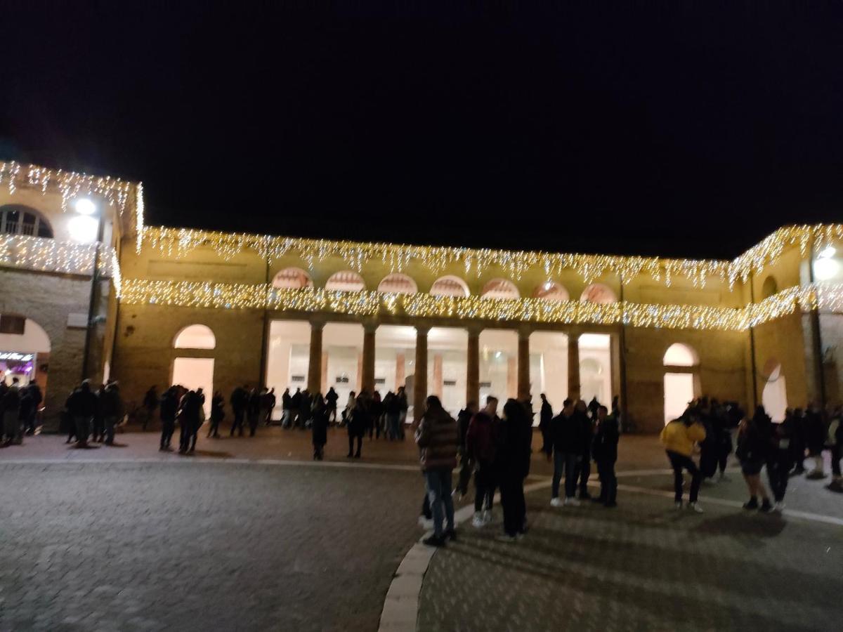 La Romantica Camere E Wellness Senigallia Kültér fotó